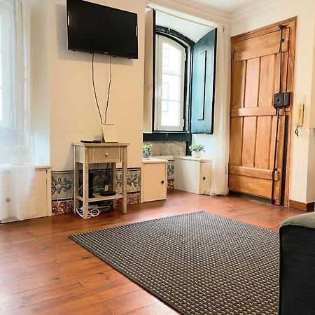 Cozy Estrela Apartment Lisboa Eksteriør billede
